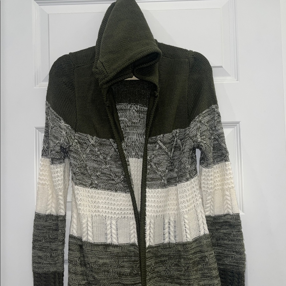 Almost Famous Women’s Olive & Cream Knit Cardigan Sweater with fringe